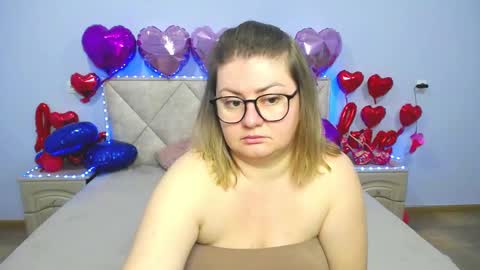 Snapshot of zannadreil chatting on February 25, 7:06 pm zannadreil online show from February 25, 7:06 pm