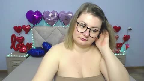 Snapshot of zannadreil chatting on February 23, 7:07 pm zannadreil online show from February 23, 7:07 pm