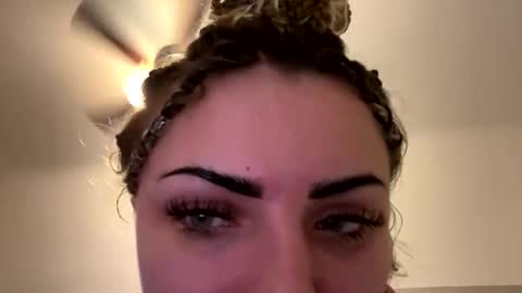 zapxxx69 online show from March 18, 1:11 am