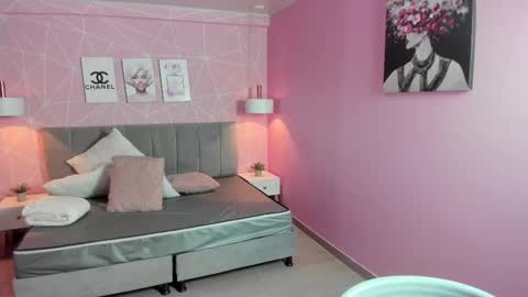 Snapshot of zara__sweet chatting on February 26, 1:00 pm Zara Sweet online show from February 26, 1:00 pm