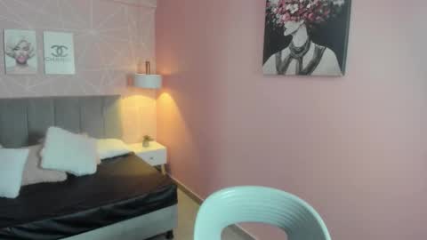 Zara Sweet  online show from March 23, 1:49 pm