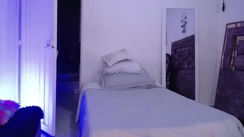 Zara online show from November 15, 2:02 am