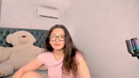 Snapshot of zarifabevi chatting on September 27, 2:04 pm Zarifa online show from September 27, 2:04 pm