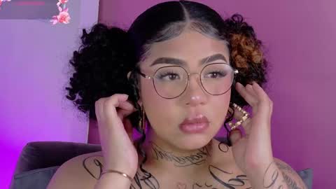 zaya_1 online show from May 28, 2:04 pm