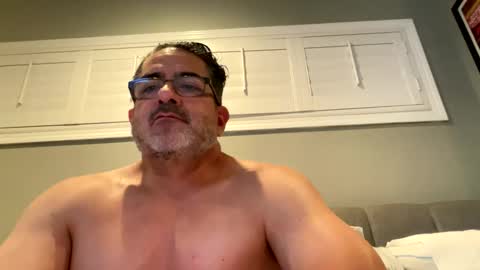 Snapshot of zeedeegee chatting on October 8, 9:04 am zeedeegee online show from October 8, 9:04 am