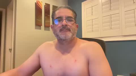 Snapshot of zeedeegee chatting on October 13, 8:49 am zeedeegee online show from October 13, 8:49 am