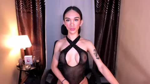 zella_maurice online show from June 12, 2:54 am
