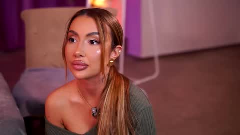 Zenyda online show from December 1, 12:47 pm