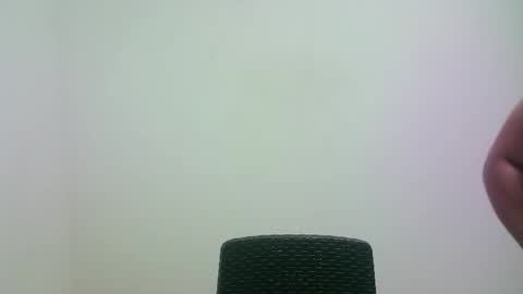 zeus_183 online show from March 31, 1:50 am