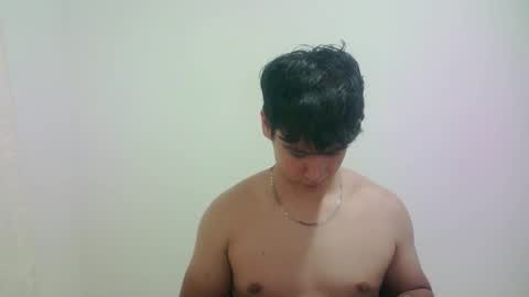 zeus_183 online show from March 14, 4:38 am