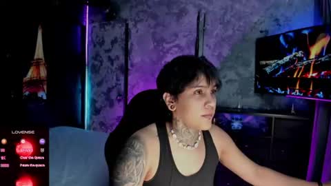 zhoestrong online show from July 25, 11:13 pm