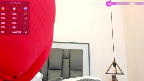 Snapshot of ziamiller chatting on October 17, 2:21 pm zia online show from October 17, 2:21 pm