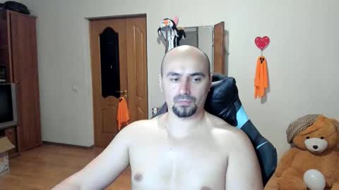 Ziesh online show from November 4, 8:43 pm