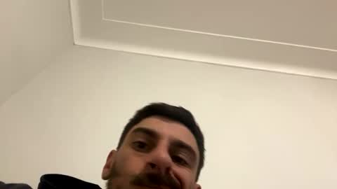 ziggy22113 online show from October 26, 10:42 pm