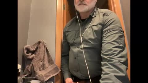 zinger283069 online show from March 7, 6:11 pm