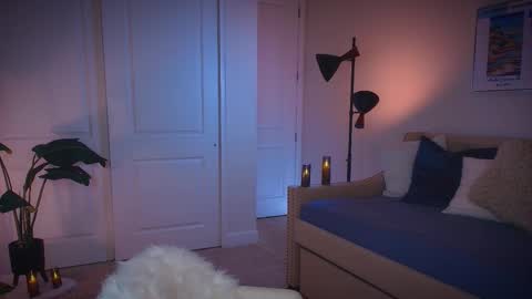 Zara  Join next live  at 5PM EST  online show from October 6, 10:16 pm