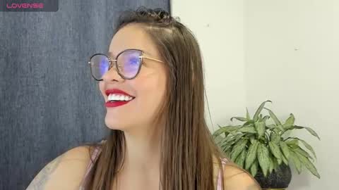 ZOE online show from February 12, 3:40 am