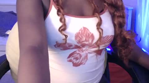 zoe861784 online show from July 24, 11:29 am