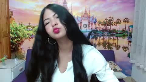 Zoe online show from September 13, 2:08 pm