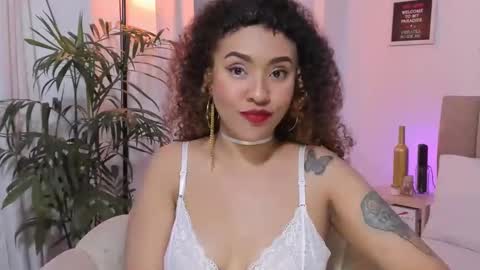 Zoe Gruber online show from November 23, 12:41 am