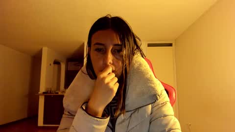 ZOE online show from March 7, 1:53 am