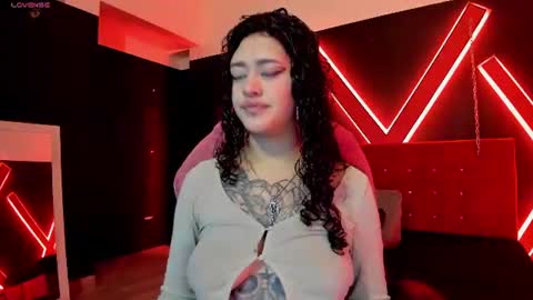 zoe  online show from July 27, 3:59 am