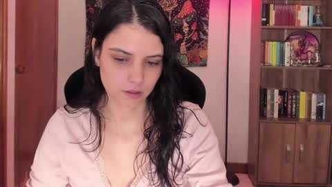 Zoe  online show from February 7, 3:09 am