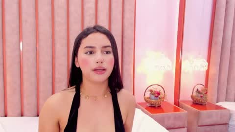 Zoe Monrow online show from June 3, 2:33 pm