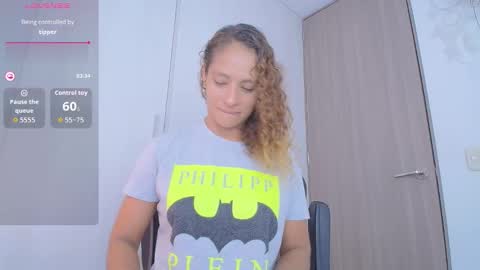 zoe online show from November 26, 11:12 pm