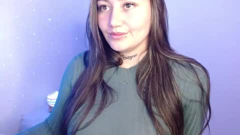 Snapshot of zoe_sexy69 chatting on February 20, 8:36 pm ZOE online show from February 20, 8:36 pm