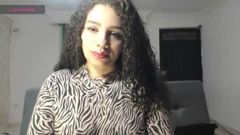 zoe tai online show from February 24, 9:45 am