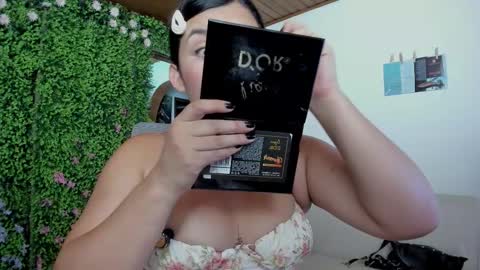 Zoe online show from November 4, 12:23 am