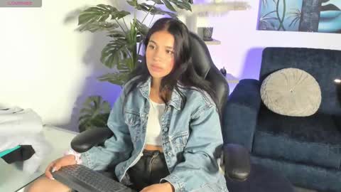 Zoe online show from March 4, 3:03 am