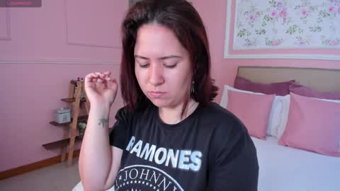 Zoes online show from March 3, 11:44 am