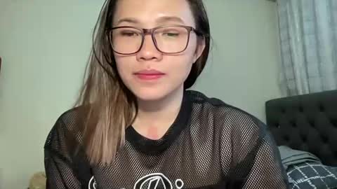 zoey_foryou online show from November 15, 3:52 am