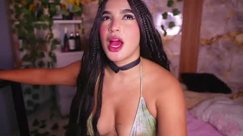 zoey fox  online show from May 31, 2:10 am