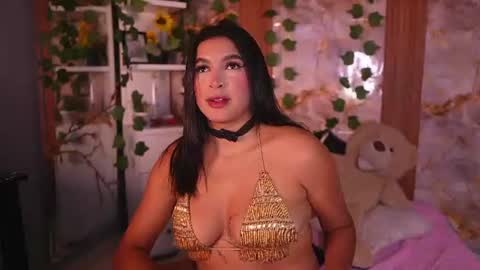zoey fox  online show from June 14, 5:04 pm