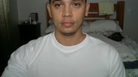 zoro_00 online show from June 8, 12:50 pm