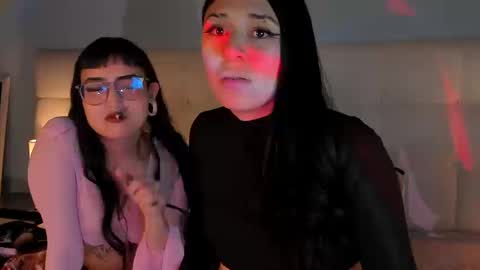 Snapshot of zowi_hottiee chatting on September 13, 4:26 am cintya kors online show from September 13, 4:26 am