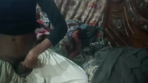 zoyakhan803 online show from December 5, 10:40 pm