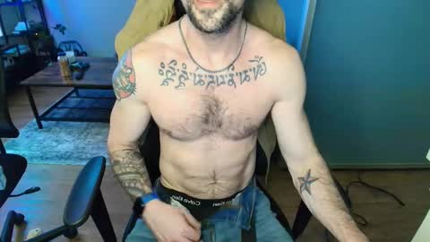 Zuko online show from February 1, 4:09 am