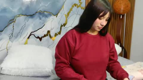 zulemapiel online show from May 14, 1:59 am