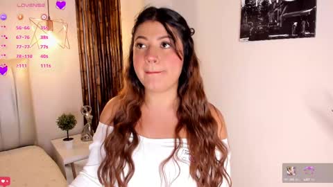 Snapshot of zuzu_sweet chatting on September 23, 7:20 pm Zara online show from September 23, 7:20 pm