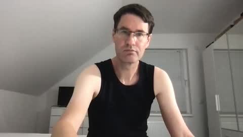 zzz123_cam online show from September 16, 2:42 pm