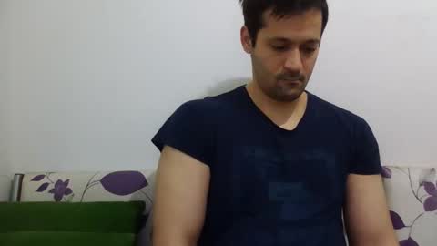 zzzzzzz41 online show from April 4, 12:23 pm